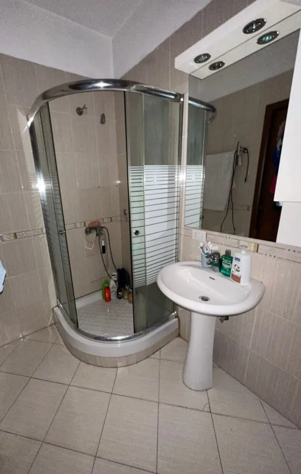 Apartament Me Qera 1+1 Ne Astir (ID B2101179) Tirane.