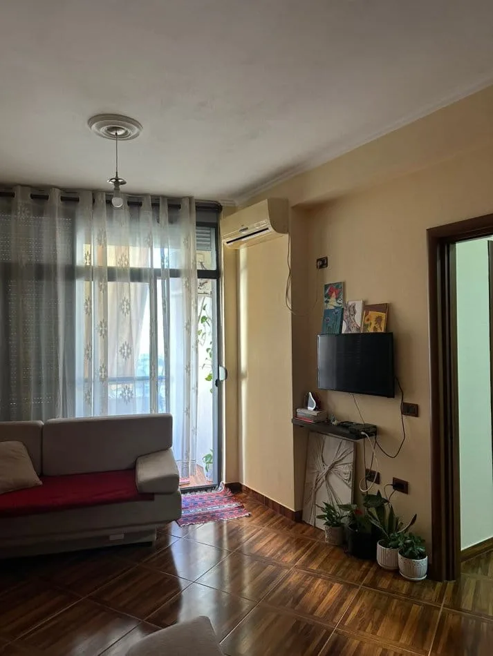Apartament Me Qera 1+1 Ne Astir (ID B2101179) Tirane.
