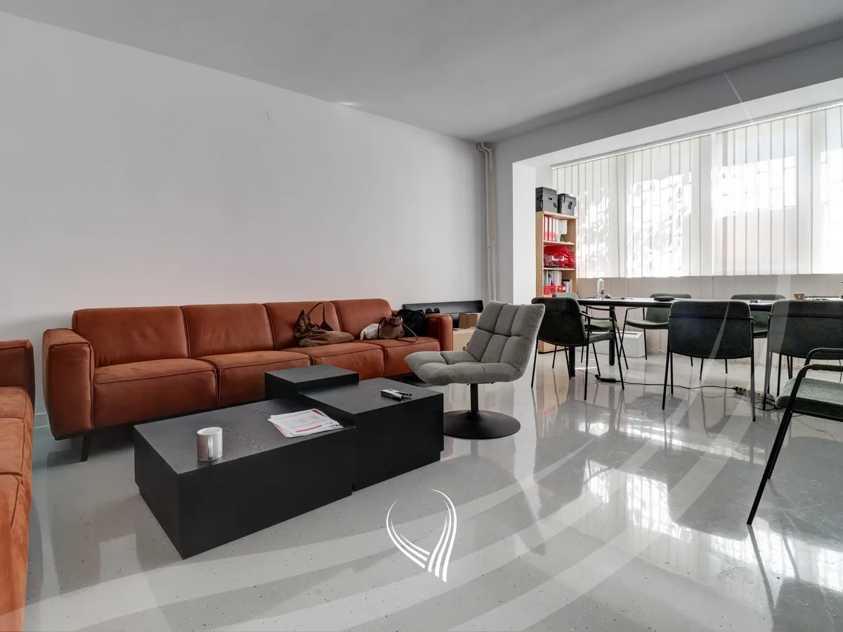 Lokal 65m2 në shitje në Qendër