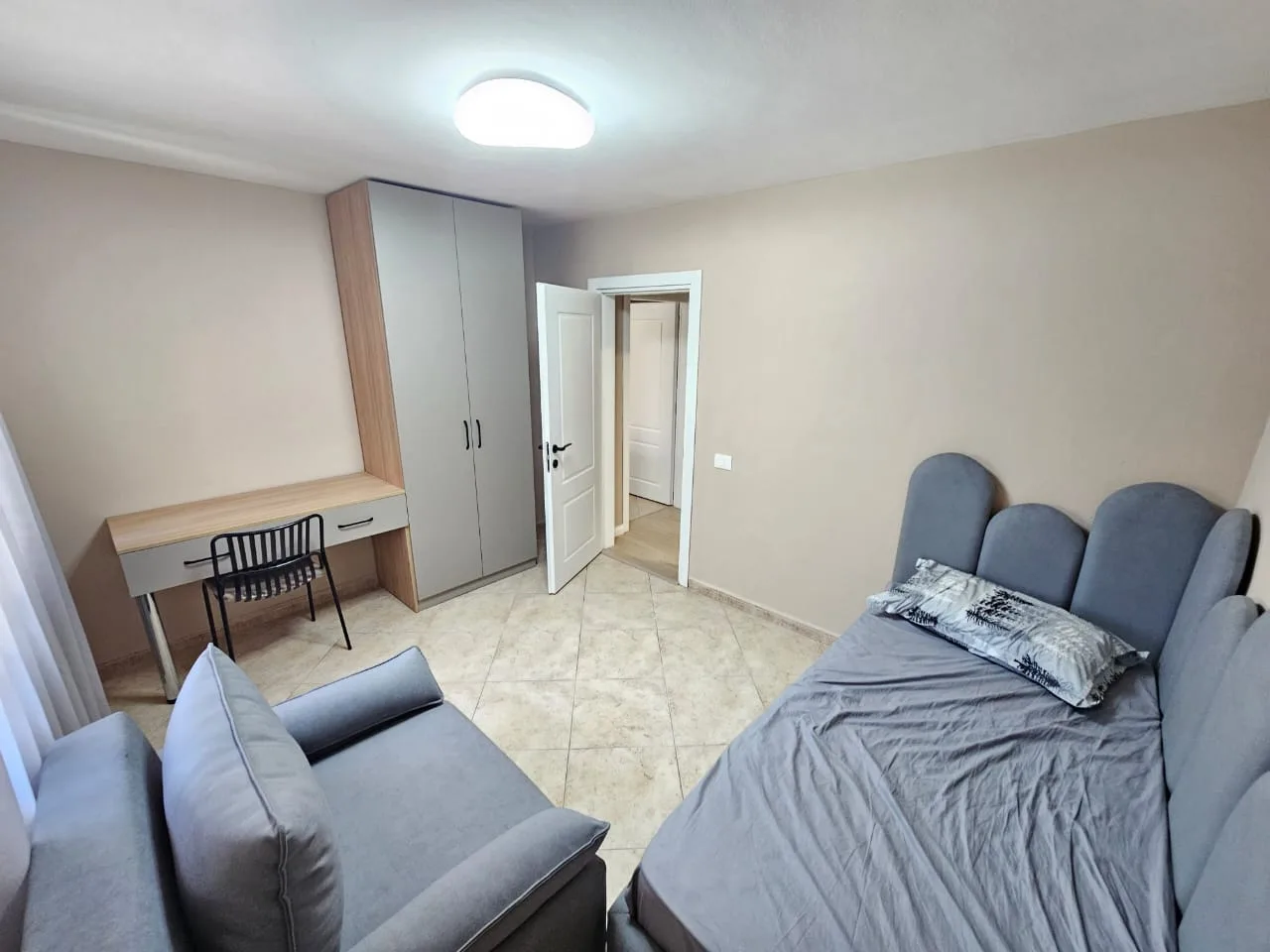 Apartament Me Qera 3+1 tek Bulevardi Zogu i Pare (ID B230129) Tirane​