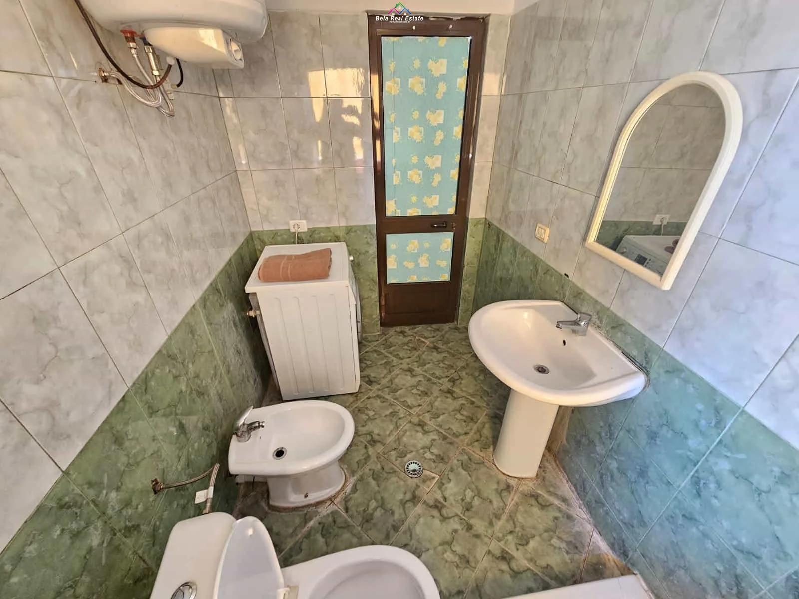 Apartament Me Qera 1+1 Ne Porcelan ( ID B2101272) Tirane