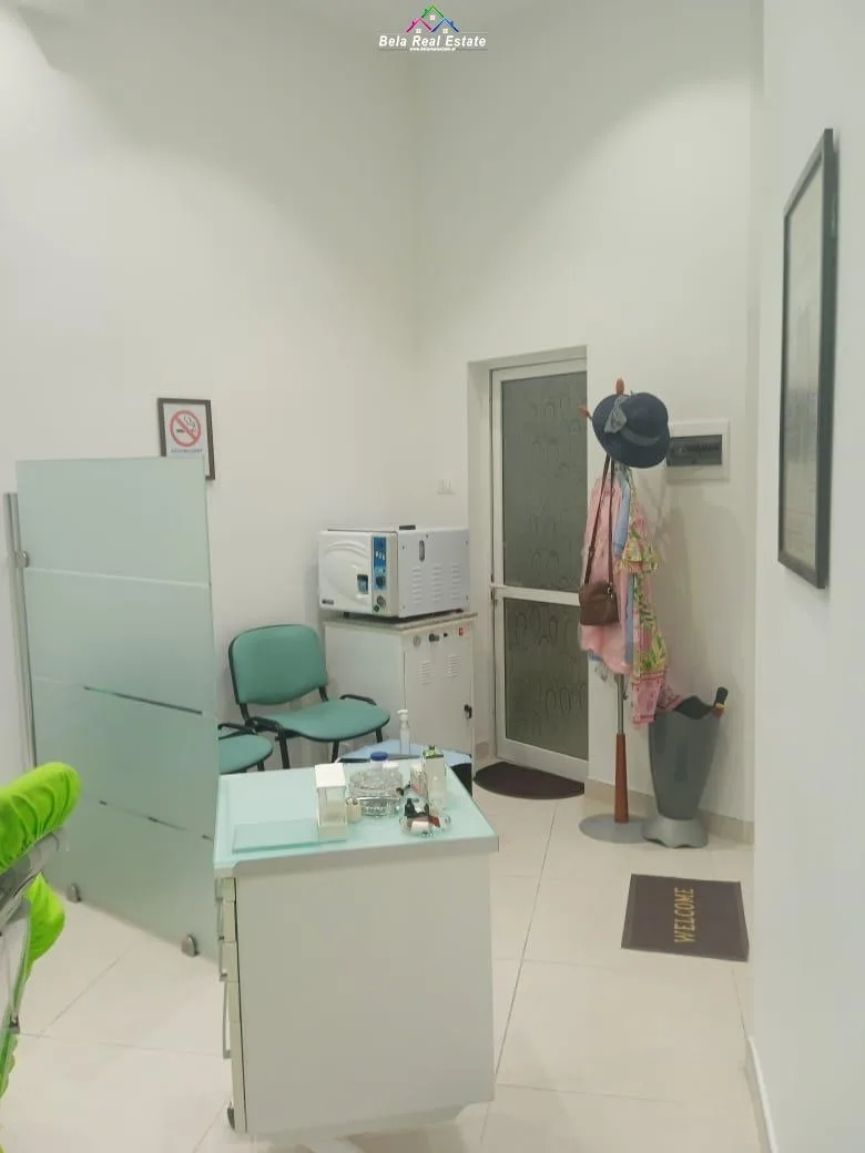 Klinike Dentare me qera Tek 9-Katshet (ID BD21258) Tirane