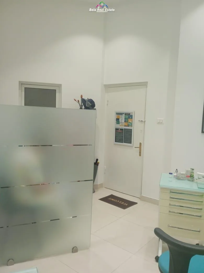 Klinike Dentare me qera Tek 9-Katshet (ID BD21258) Tirane