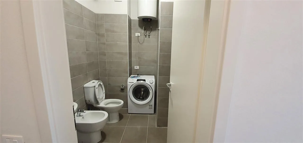 Apartament me Qera 2+1 tek Ali Demi (ID B2201392) Tirane.