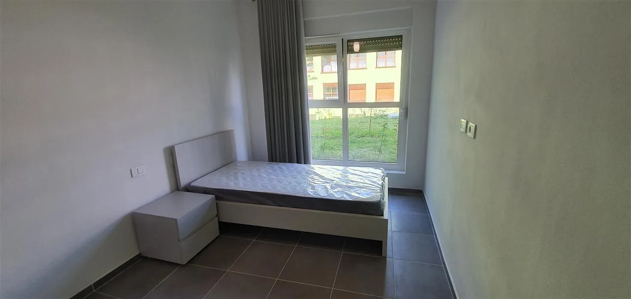 Apartament me Qera 2+1 tek Ali Demi (ID B2201392) Tirane.