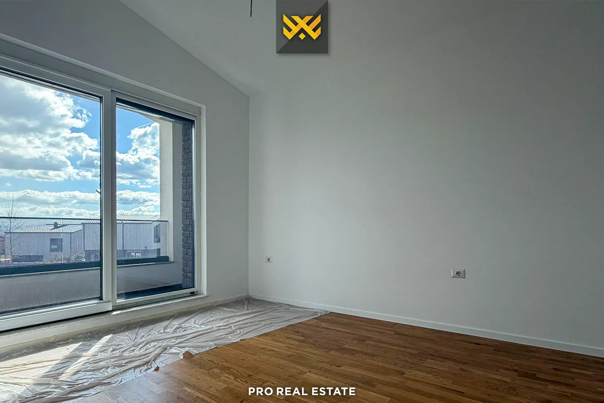 Shtëpi 245m² për #SHITJE në Lagjen Priam Village