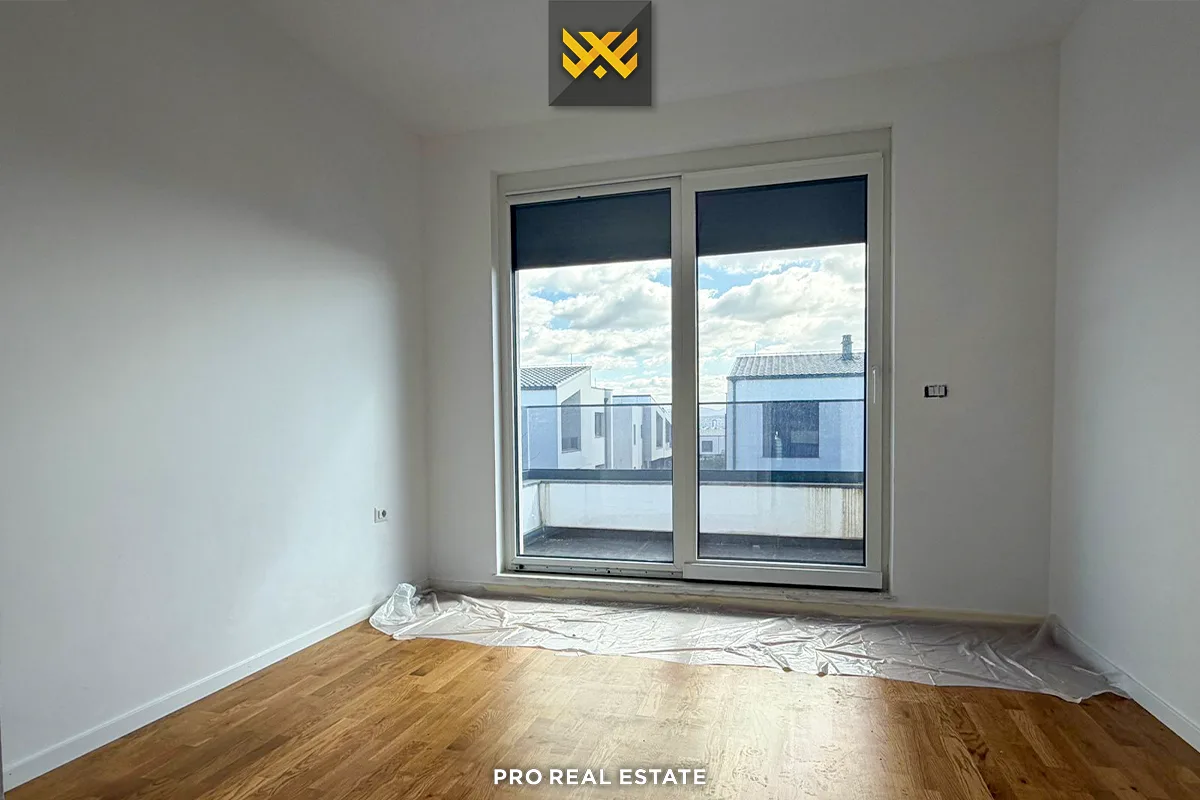 Shtëpi 245m² për #SHITJE në Lagjen Priam Village