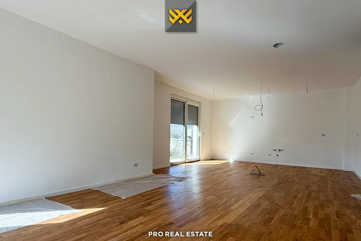 Shtëpi 245m² për #SHITJE në Lagjen Priam Village