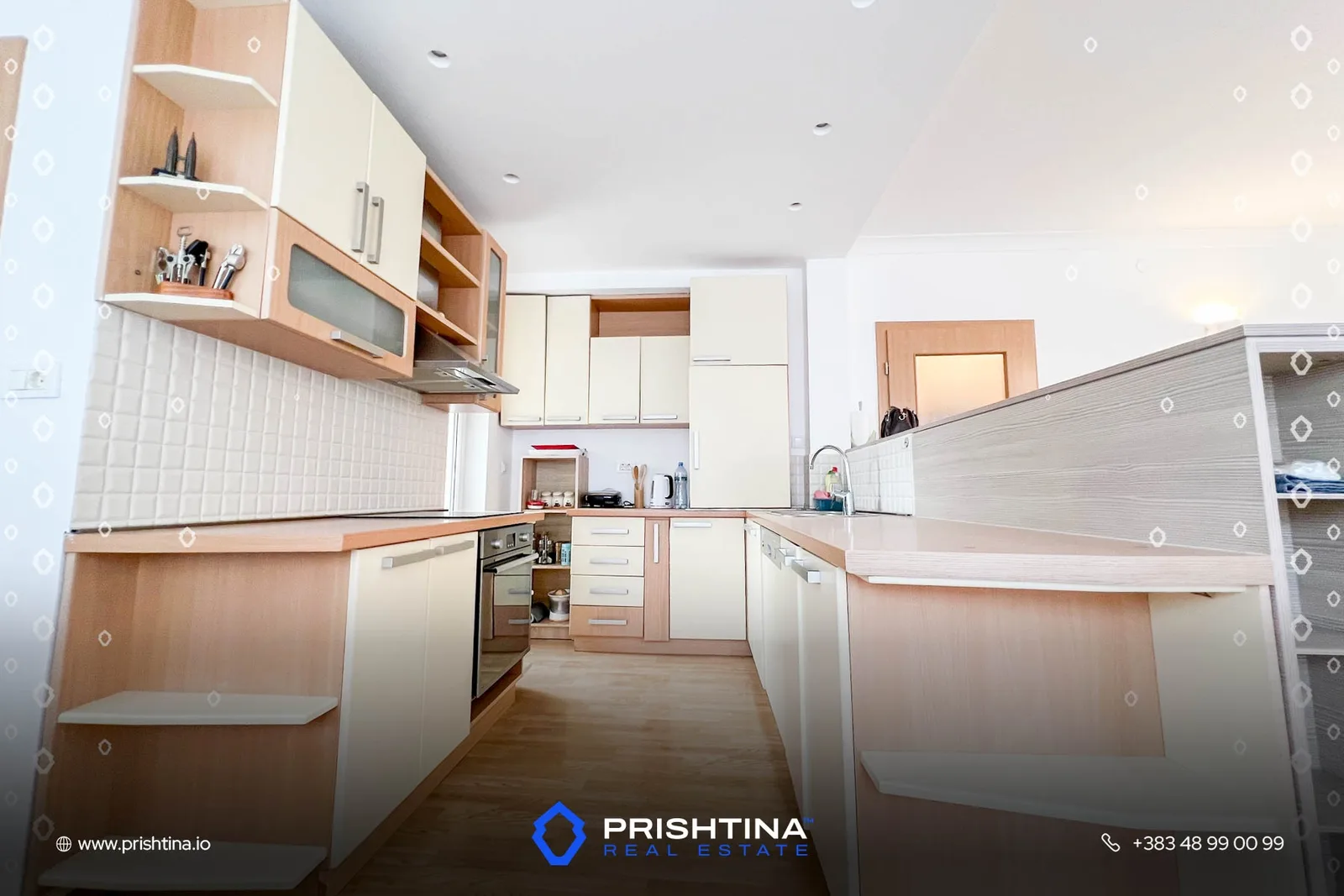 Kat shtëpie me qira 120m² te Lagjja e Muhaxherëve