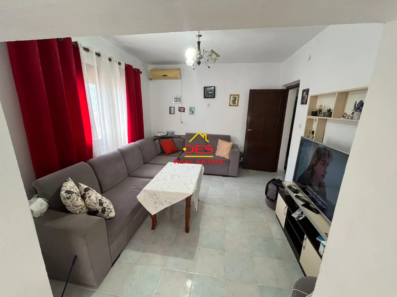 Shitet shtëpi private 2 katëshe në fitore , vlorë.