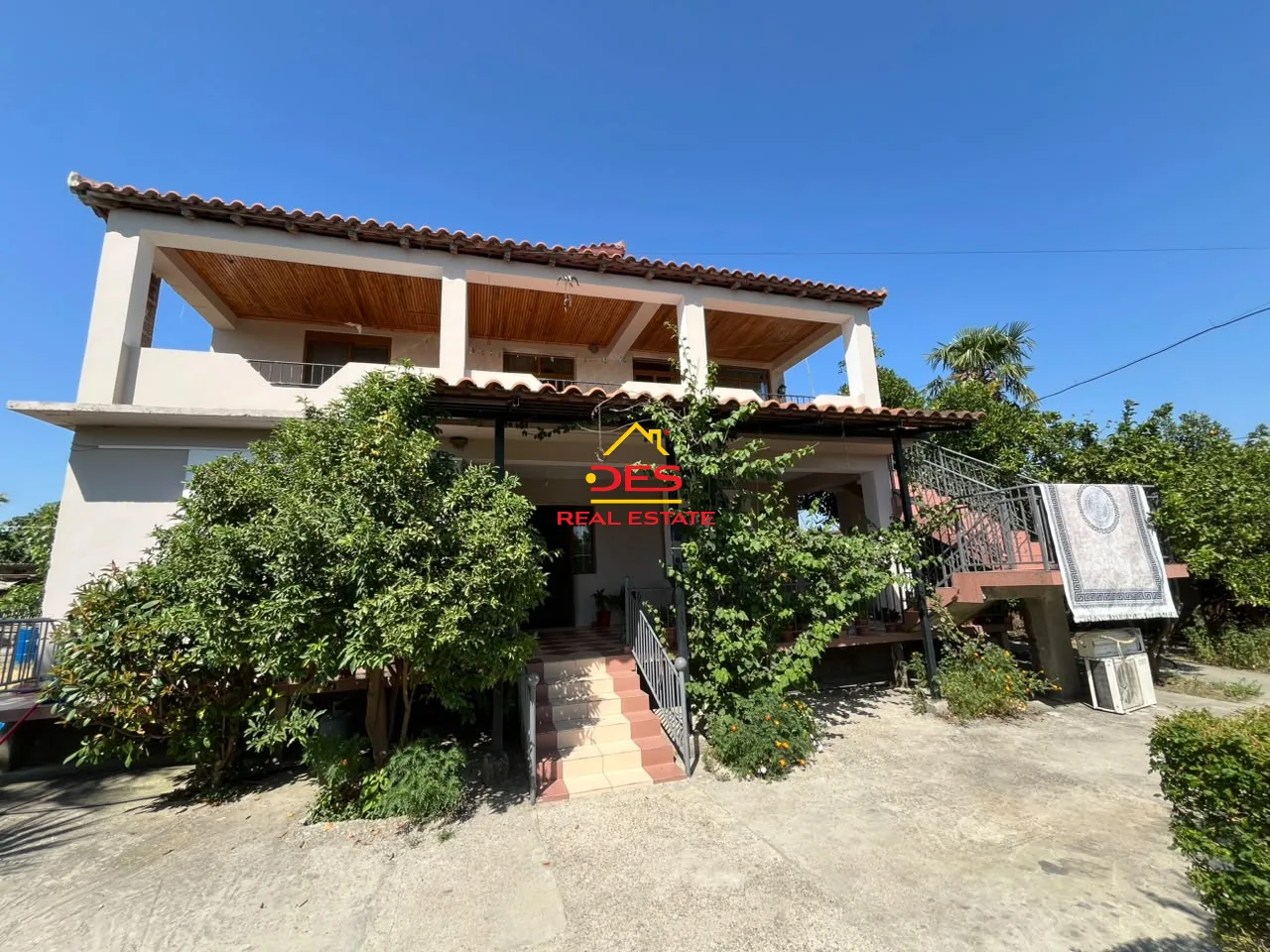 Shitet shtëpi private 2 katëshe në fitore , vlorë.