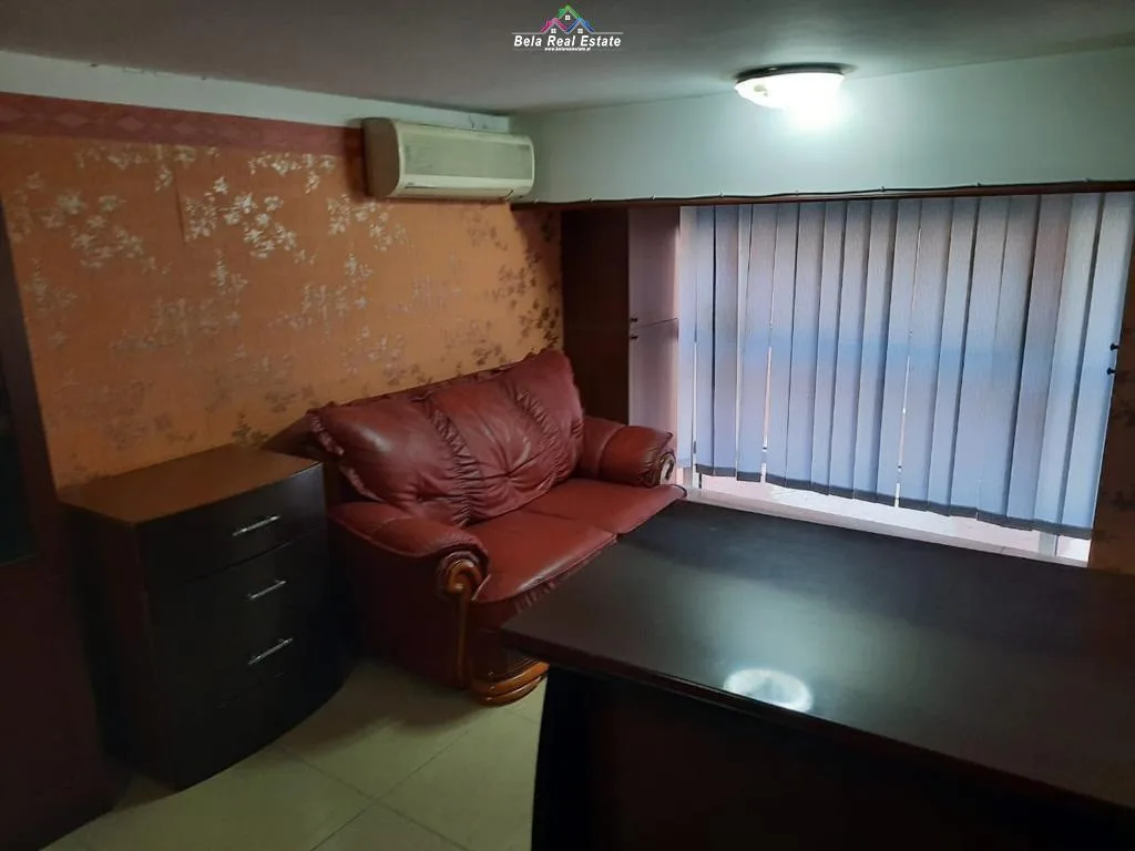 Dyqan Me Qera Ne Zogun E Zi (ID BD21581) Tirane