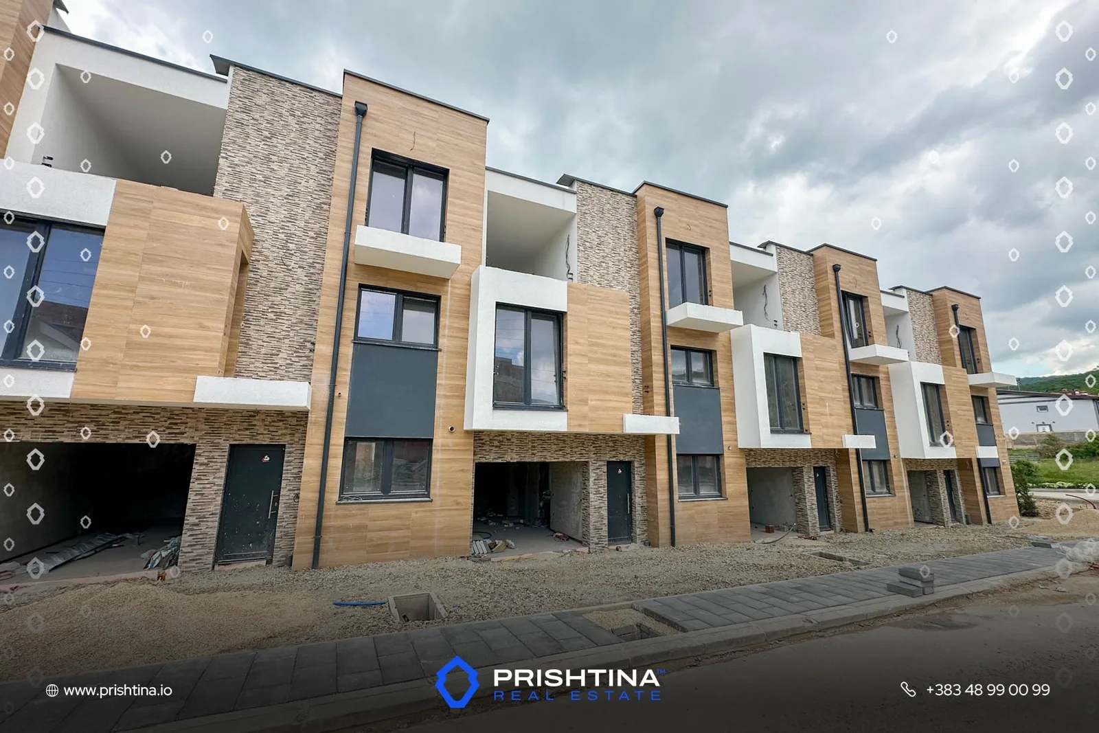 Shtëpi në #shitje 323m² në Kolovicë