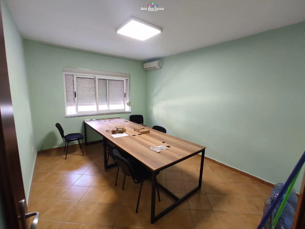 Zyre Me Qera 3+1 tek Rruga e Elbasanit (ID BZ2708) Tirane