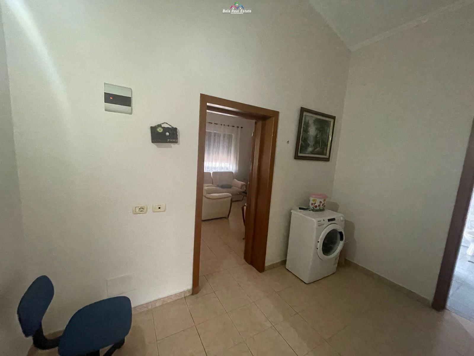 Apartament Me Qera 2+1 Ne Porcelan (ID B221247) Tirane.