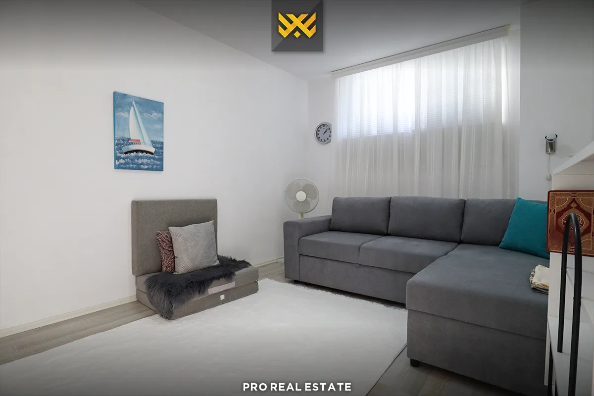 Shtëpi 667.09m² për #SHITJE në Sofali.