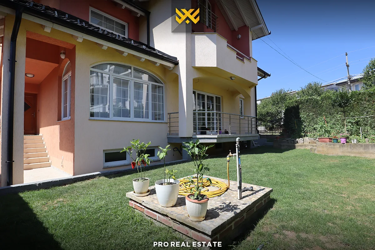 Shtëpi 667.09m² për #SHITJE në Sofali.