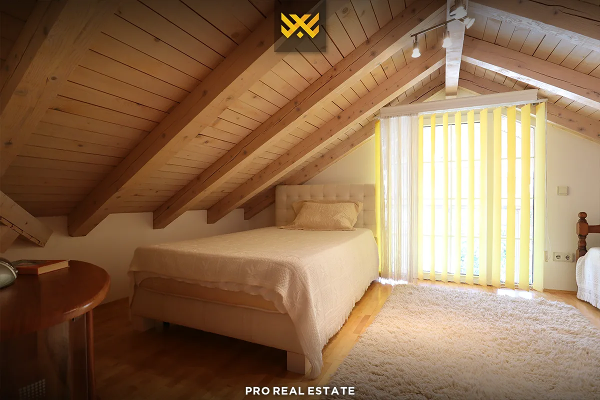 Shtëpi 667.09m² për #SHITJE në Sofali.