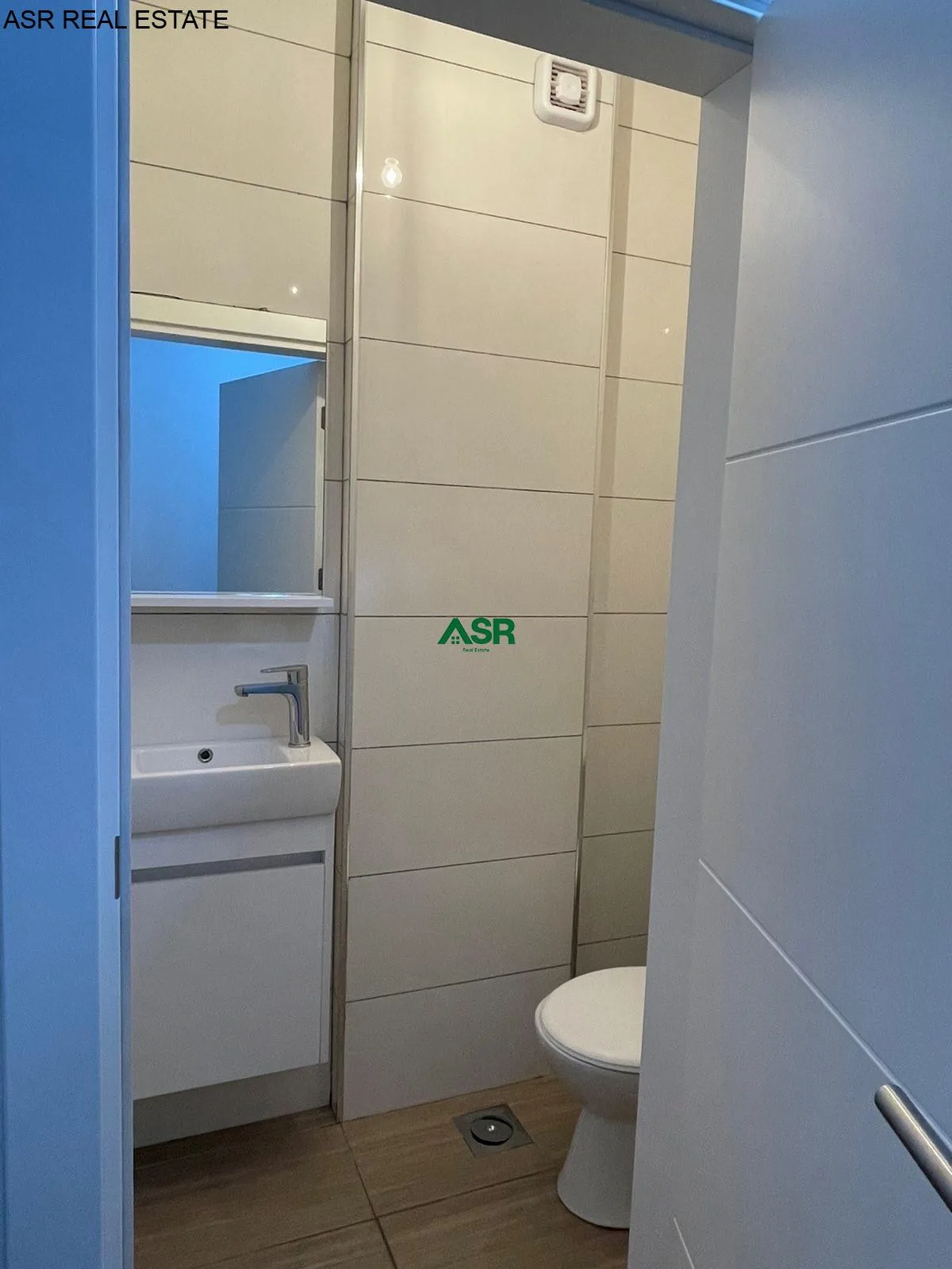 Ofrohet BANESA 85m2 me QIRA ne Lagjen Arberia,