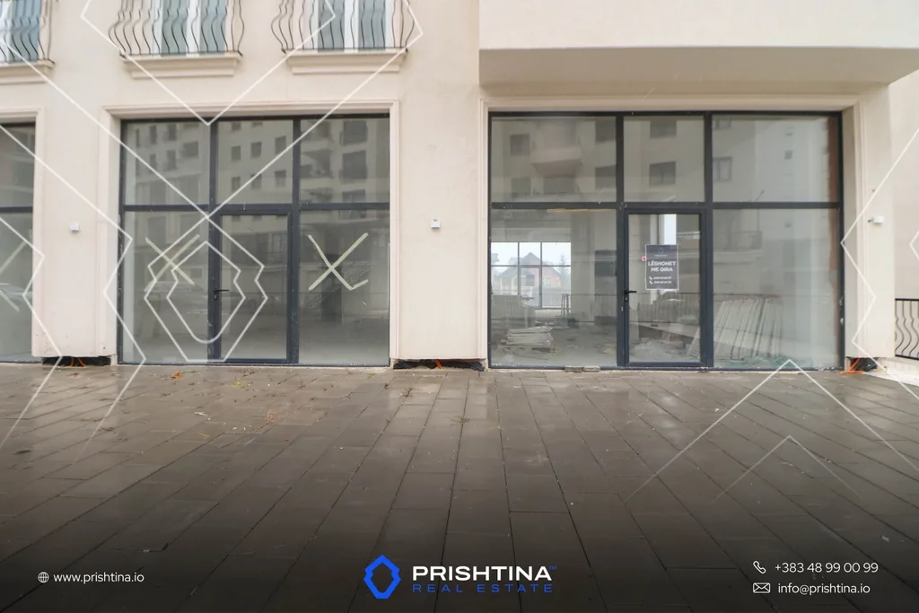 Lokal me qira 180m² te Rruga C