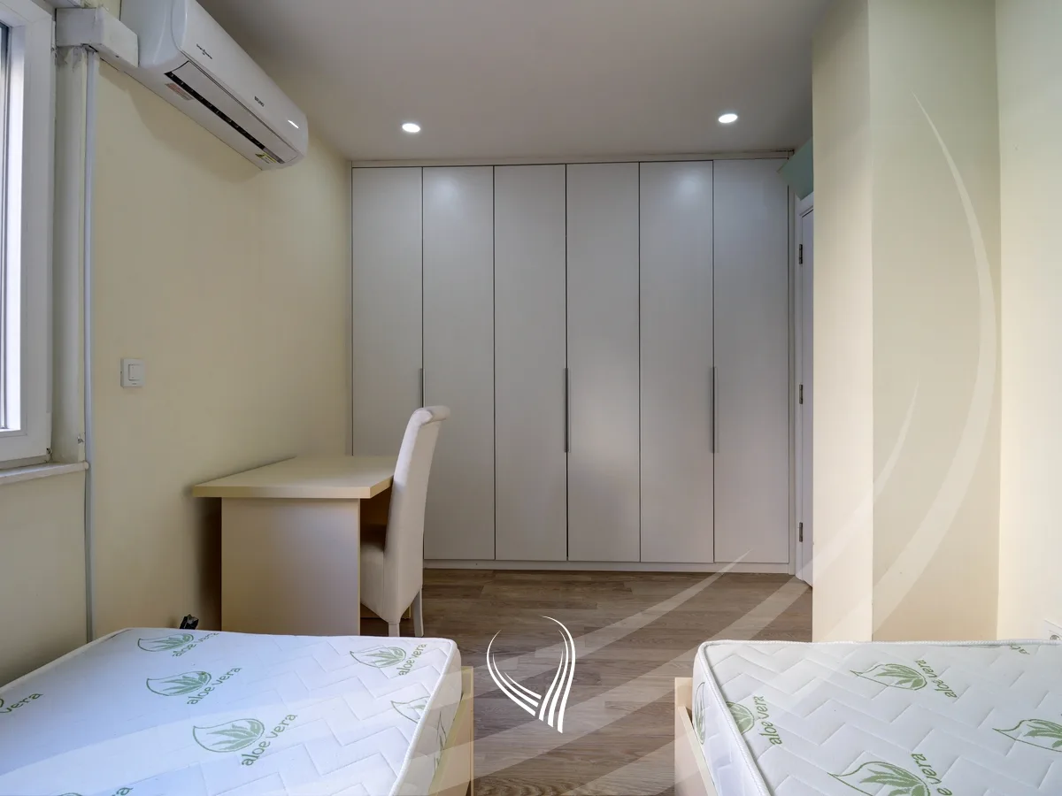 Banesë me 1 dhomë gjumi me qira në lagjen Vëllusha