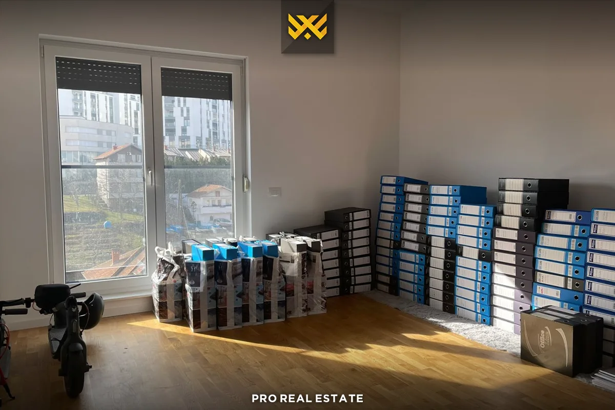 Banesë 108m² për #SHITJE në Rrugën A.