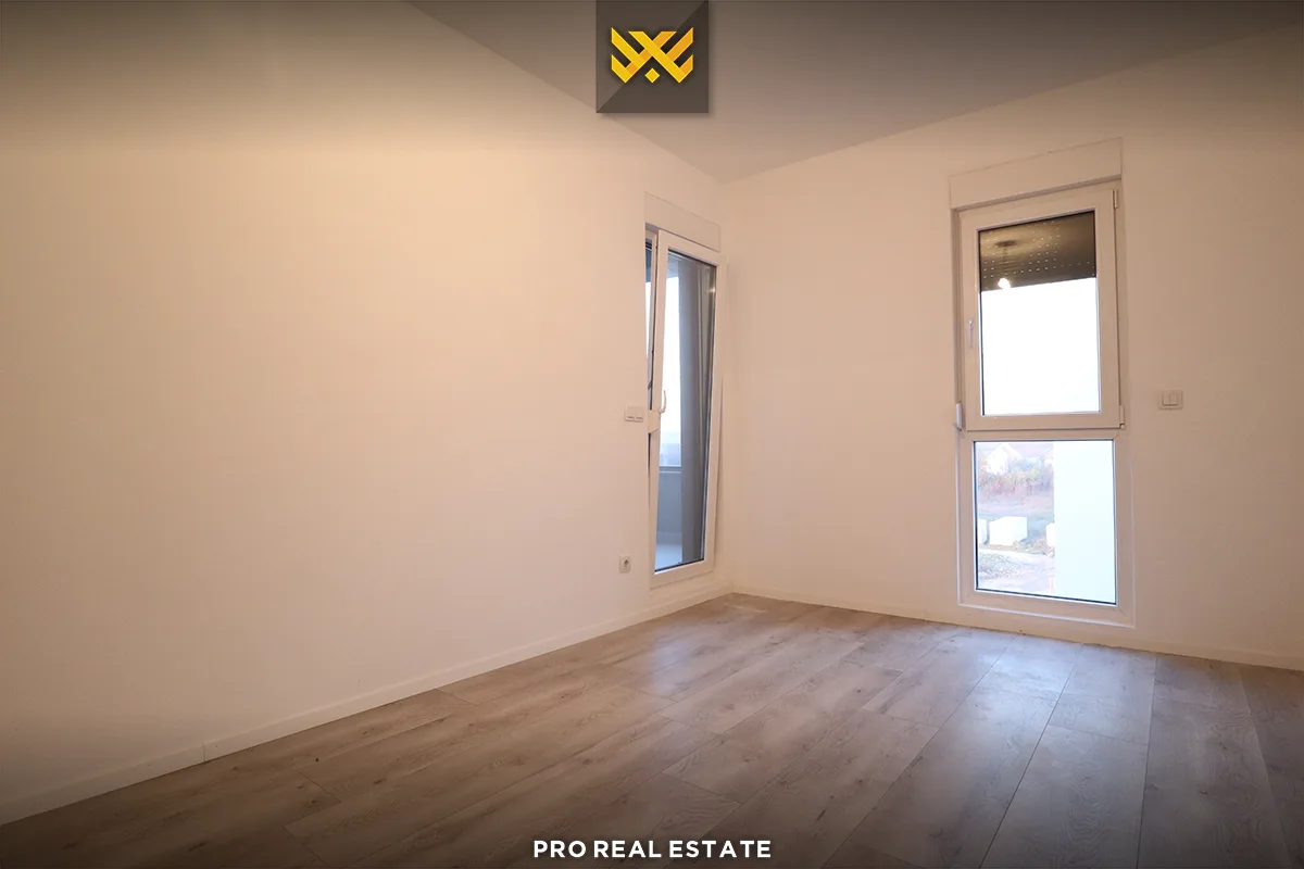 Banesë 93m² me #QIRA në Dragodan.