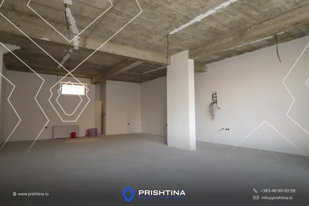 Lokal për qira 82.5m² te Lagjja e Muhaxherëve