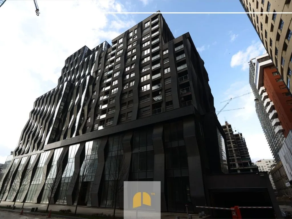 Zyre 100m² dhe Banim 52m² e perbashket total 152m² - Lakrishtë