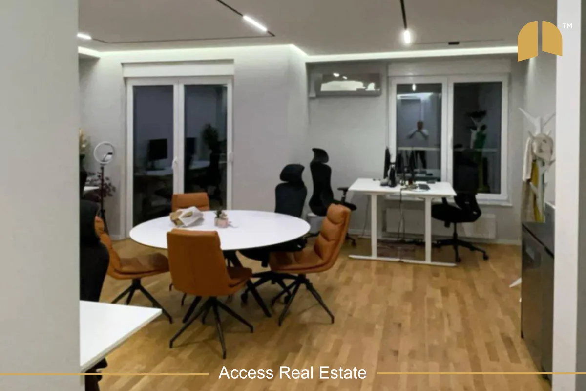 Zyre 100m² dhe Banim 52m² e perbashket total 152m² - Lakrishtë