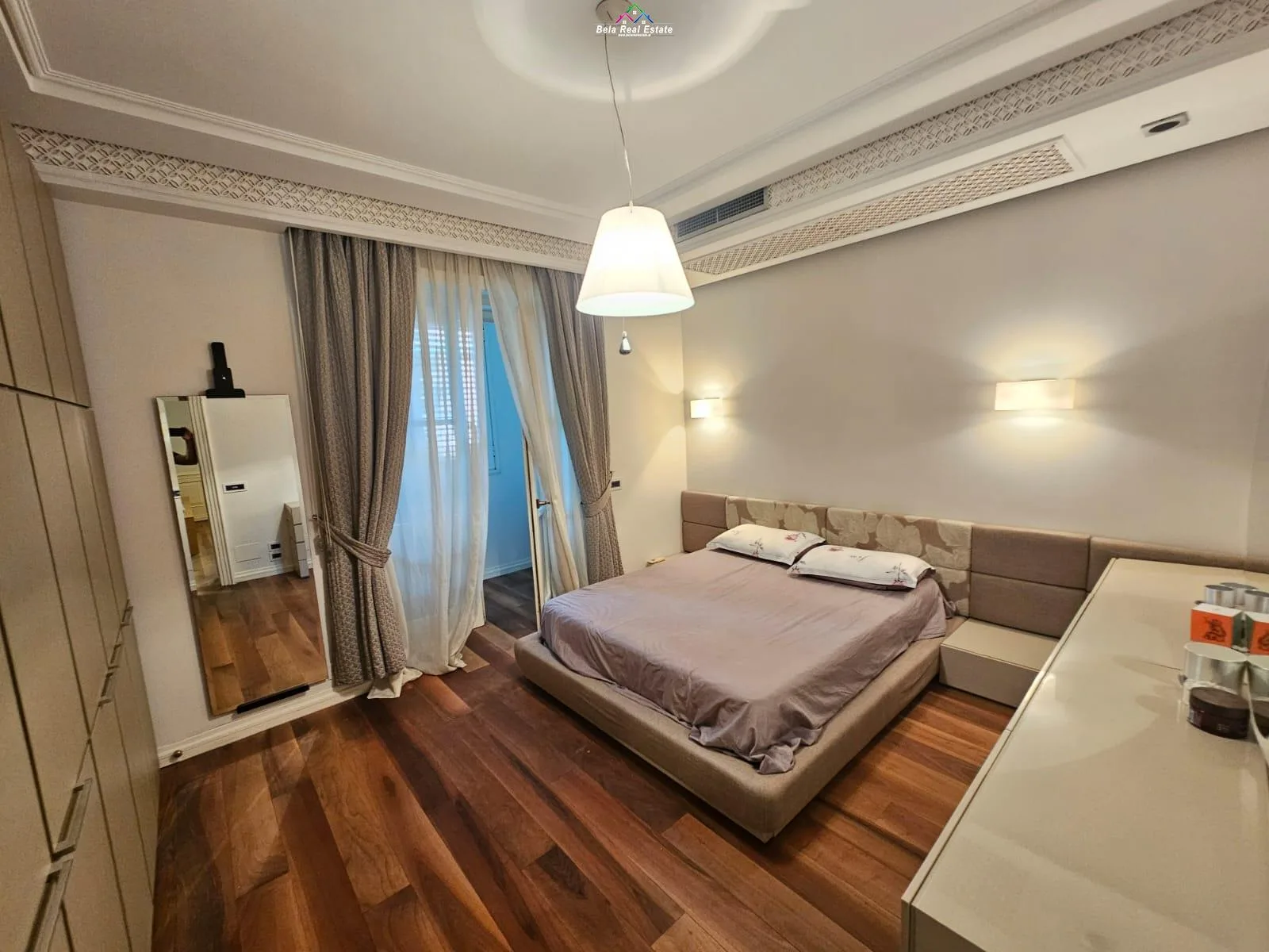 Apartament Me Qera 1+1 Tek Pazari i Ri (ID B211375 ) Tirane