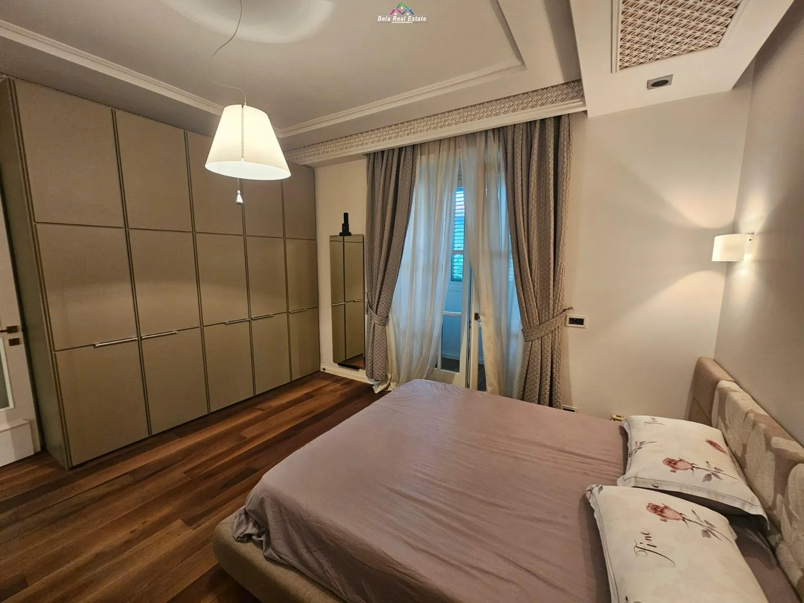 Apartament Me Qera 1+1 Tek Pazari i Ri (ID B211375 ) Tirane