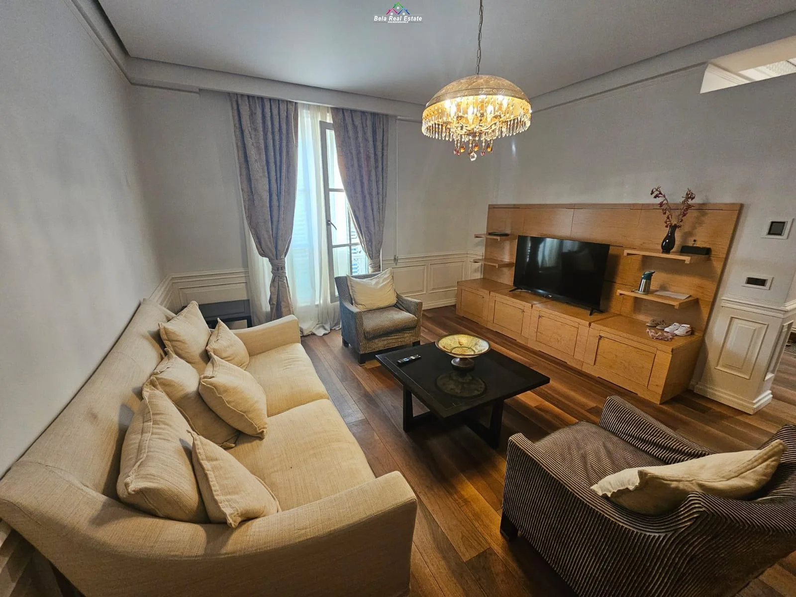 Apartament Me Qera 1+1 Tek Pazari i Ri (ID B211375 ) Tirane