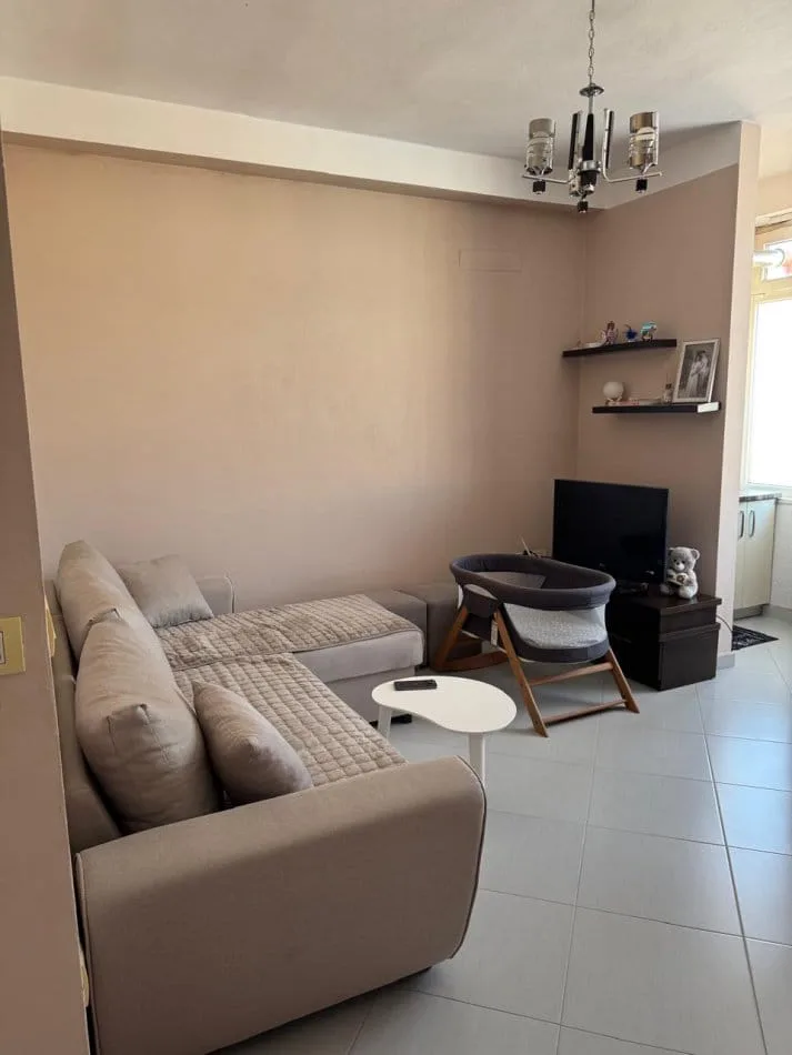 Apartament me Qera 1+1 tek Siri Kodra ( B2101192) Tirane.