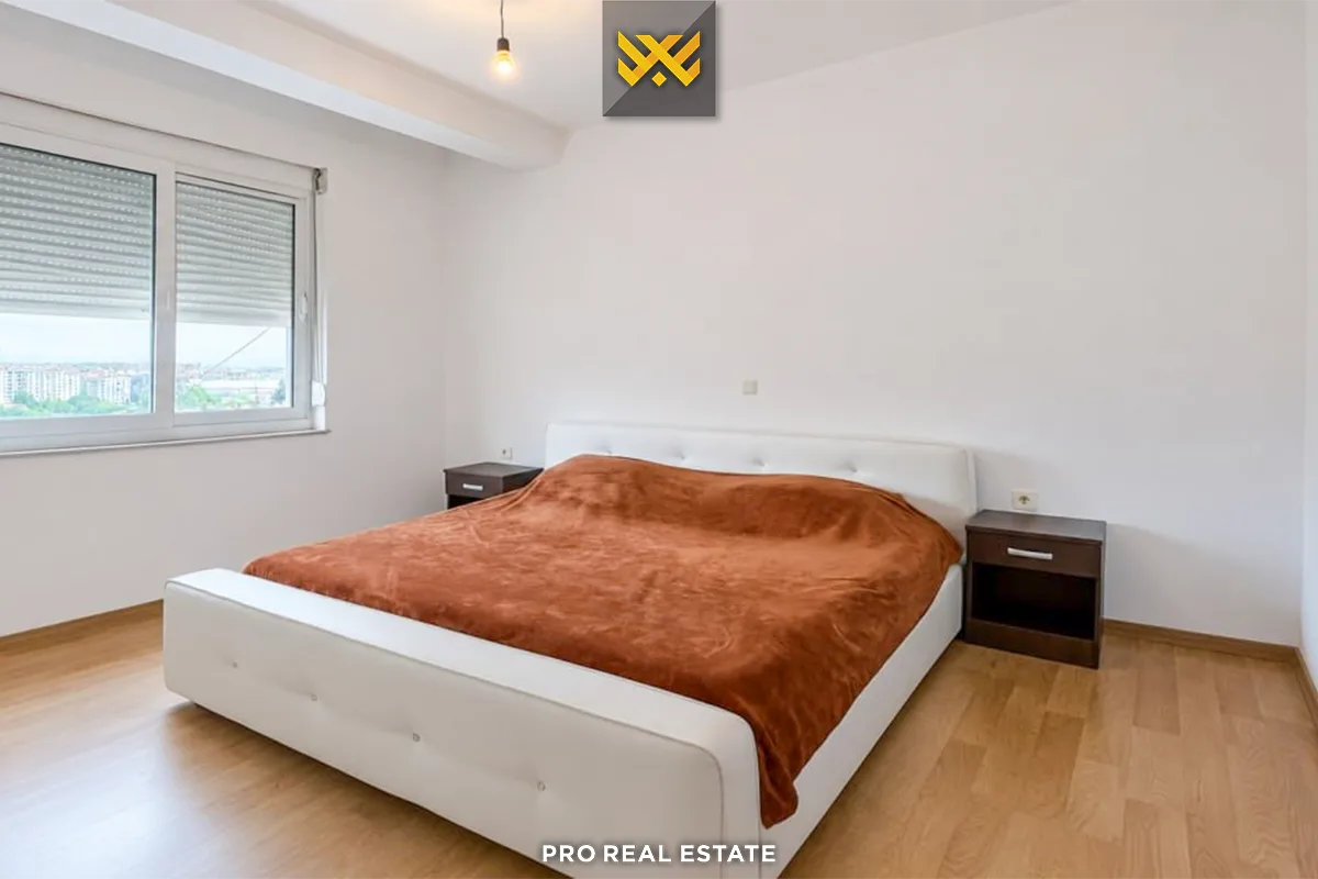 Banesë 95m² për #SHITJE në Ulqin