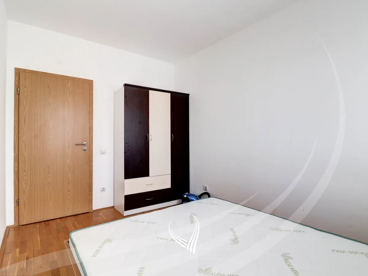 Banesë me 2 dhoma gjumi me qira në lagjen Dodona