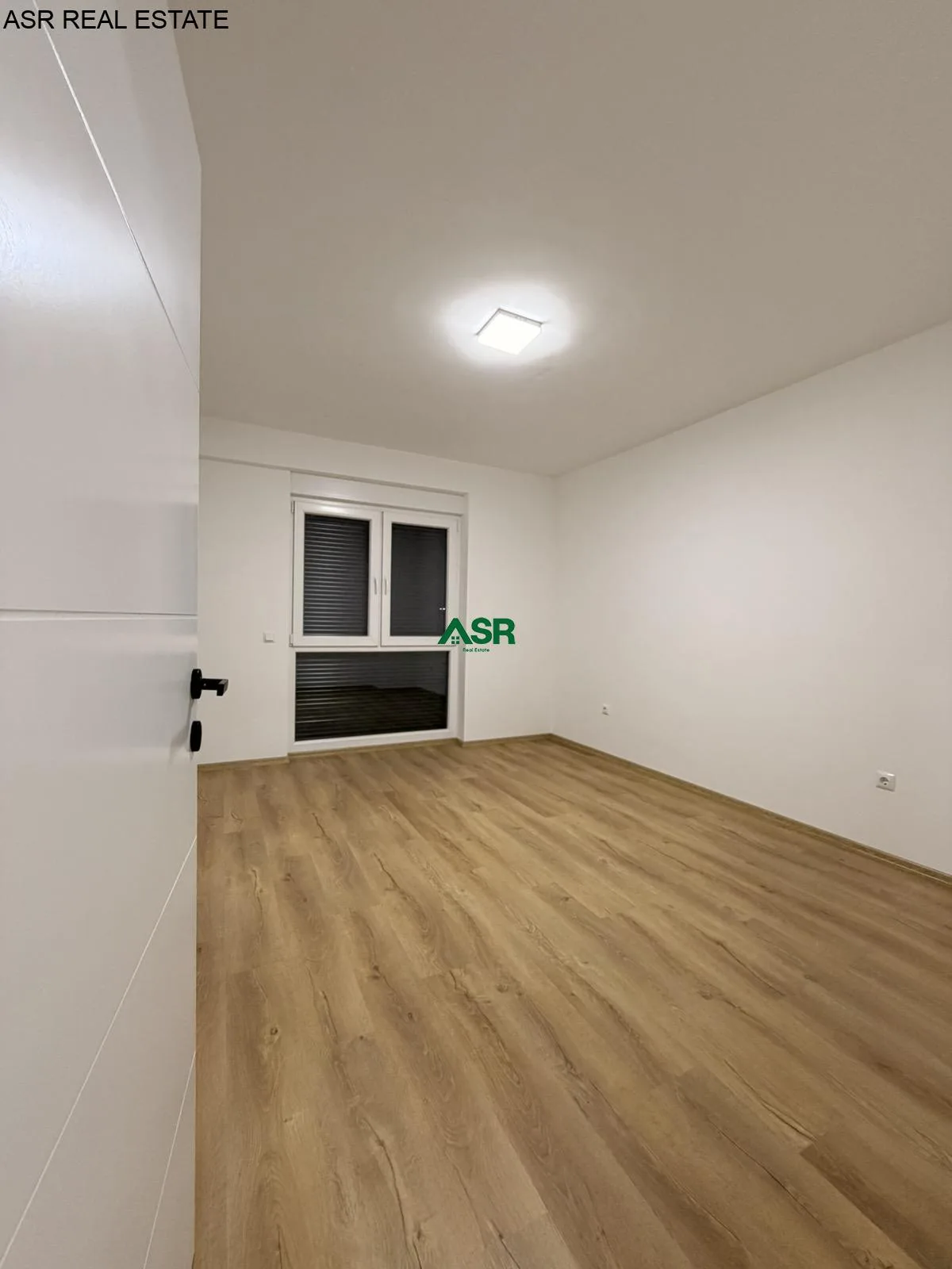 #ID:4259 Banesë 90m2 me #qira në lagjen Tophane