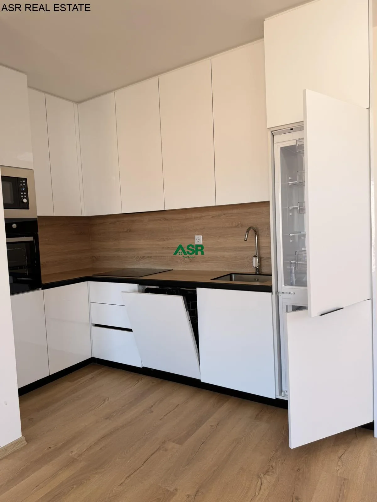 #ID:4259 Banesë 90m2 me #qira në lagjen Tophane