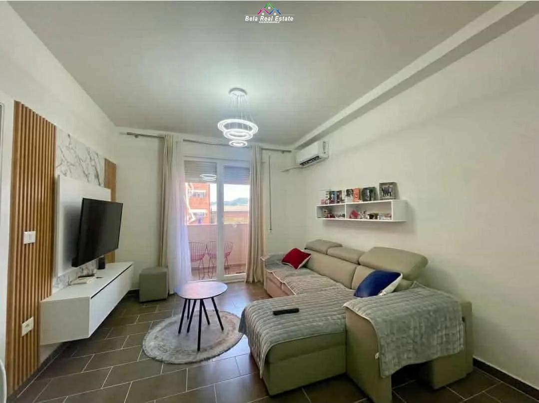 Apartament Me Qera 1+1 Tek Kompleksi Golden Park (B2101534) Tirane