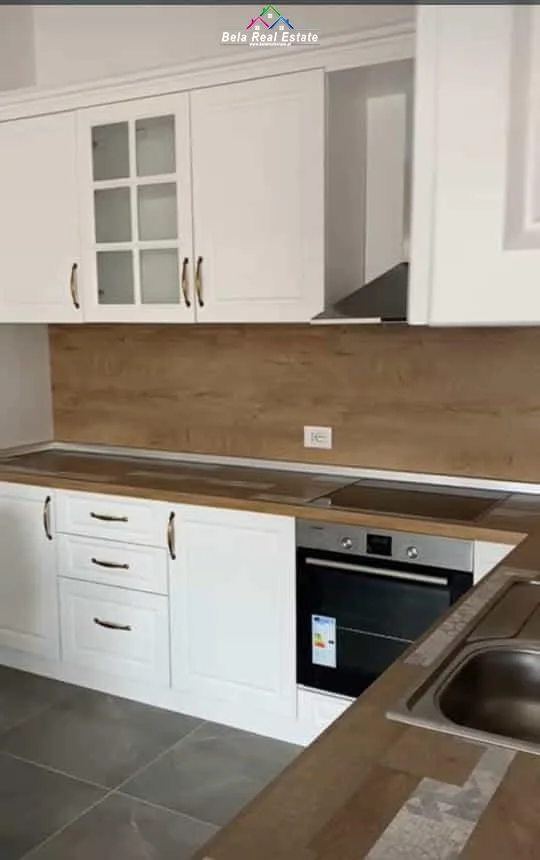 Apartament 1+1 me Qera tek Kompleksi Square 21 (ID B210997) Tirane