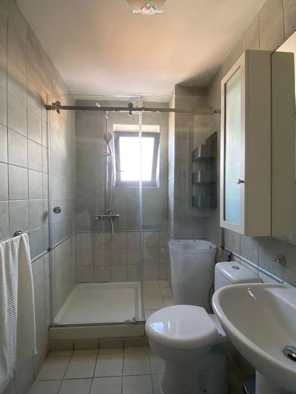 Apartament Me Qera 2+1 Tek Pazari i Ri (ID B2201281) Tirane