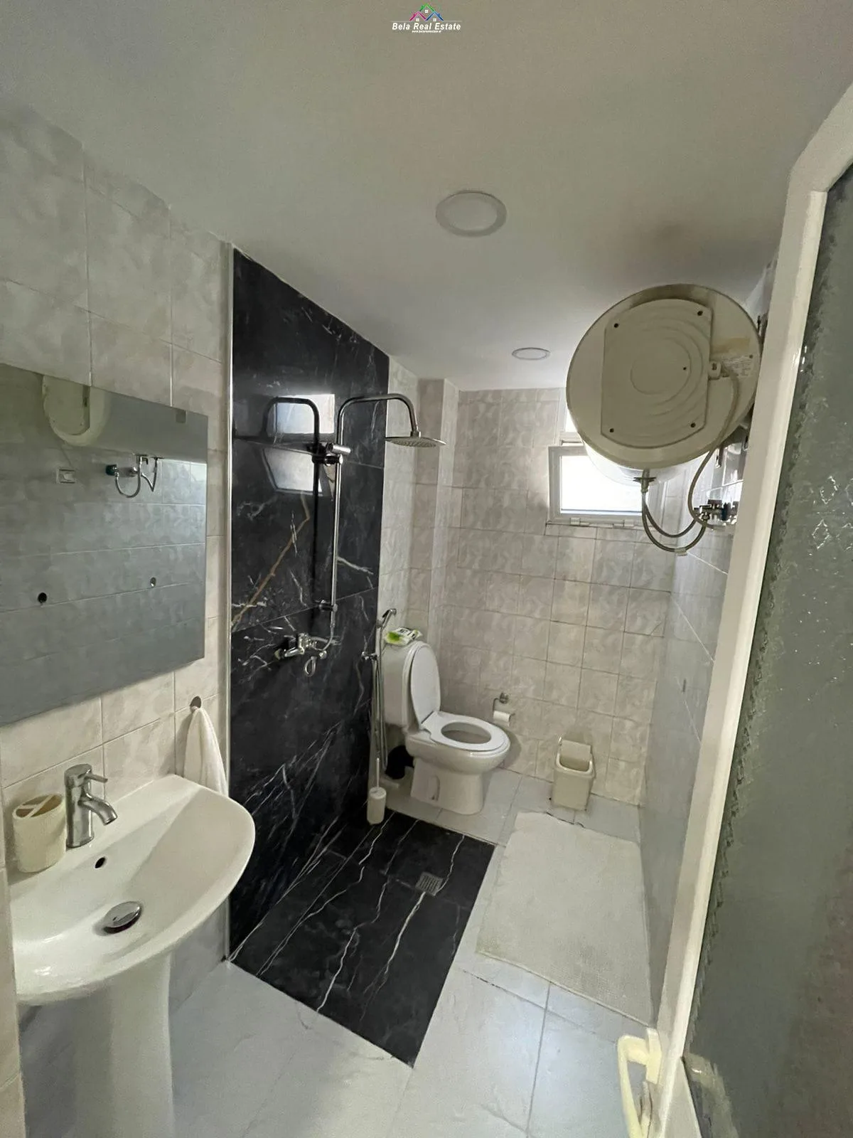 Apartament Me Qera 2+1 Ne Qender ( ID B221401) Tirane