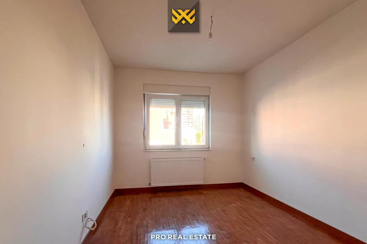 Banesë Penthouse 120m² + 55m² me #QIRA në Lagjen e Muhaxherëve