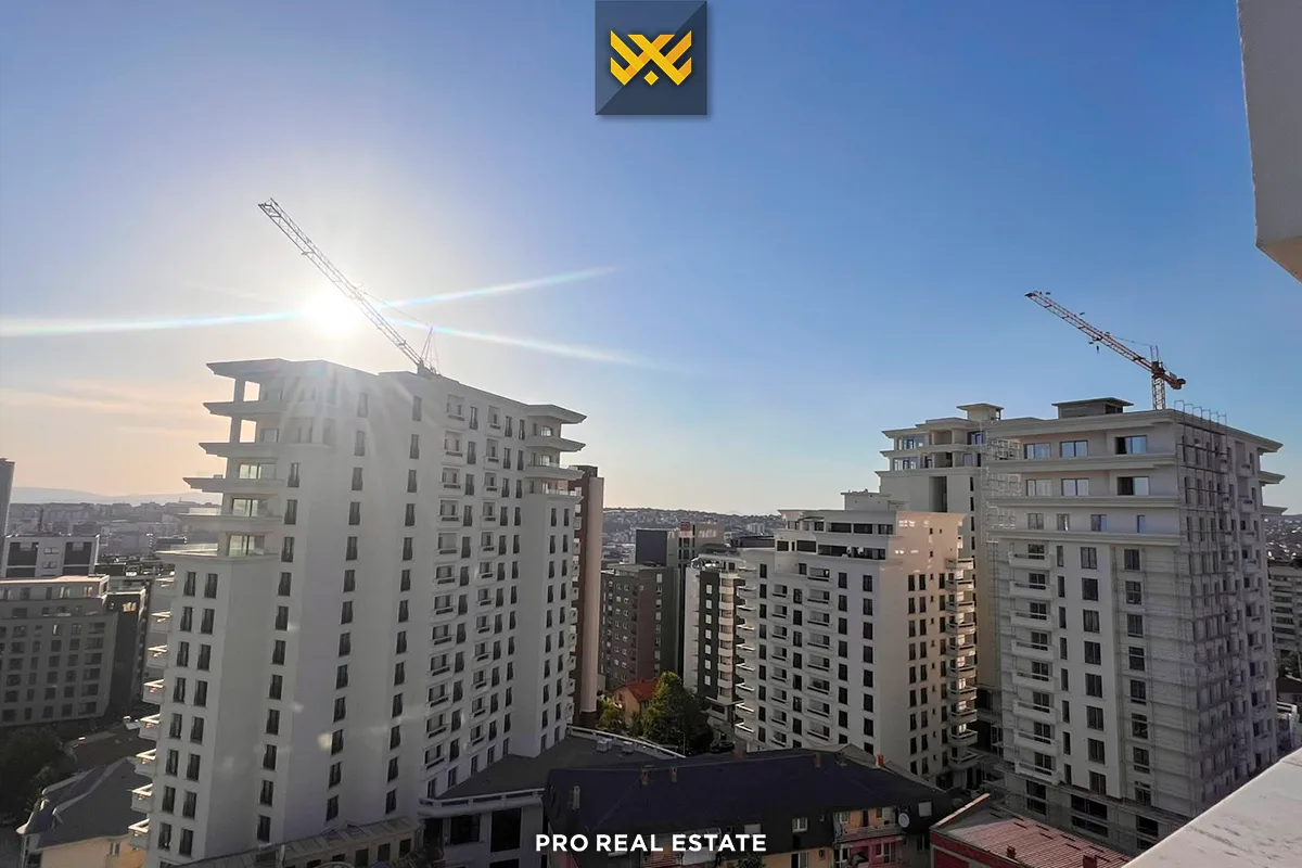 Banesë Penthouse 120m² + 55m² me #QIRA në Lagjen e Muhaxherëve