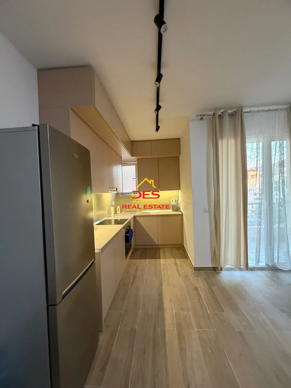 Jepet me qira apartament 2+1+2 te rruga e “çipajve”, vlorë