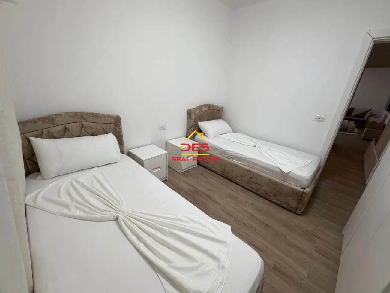 Jepet me qira apartament 2+1+2 te rruga e “çipajve”, vlorë