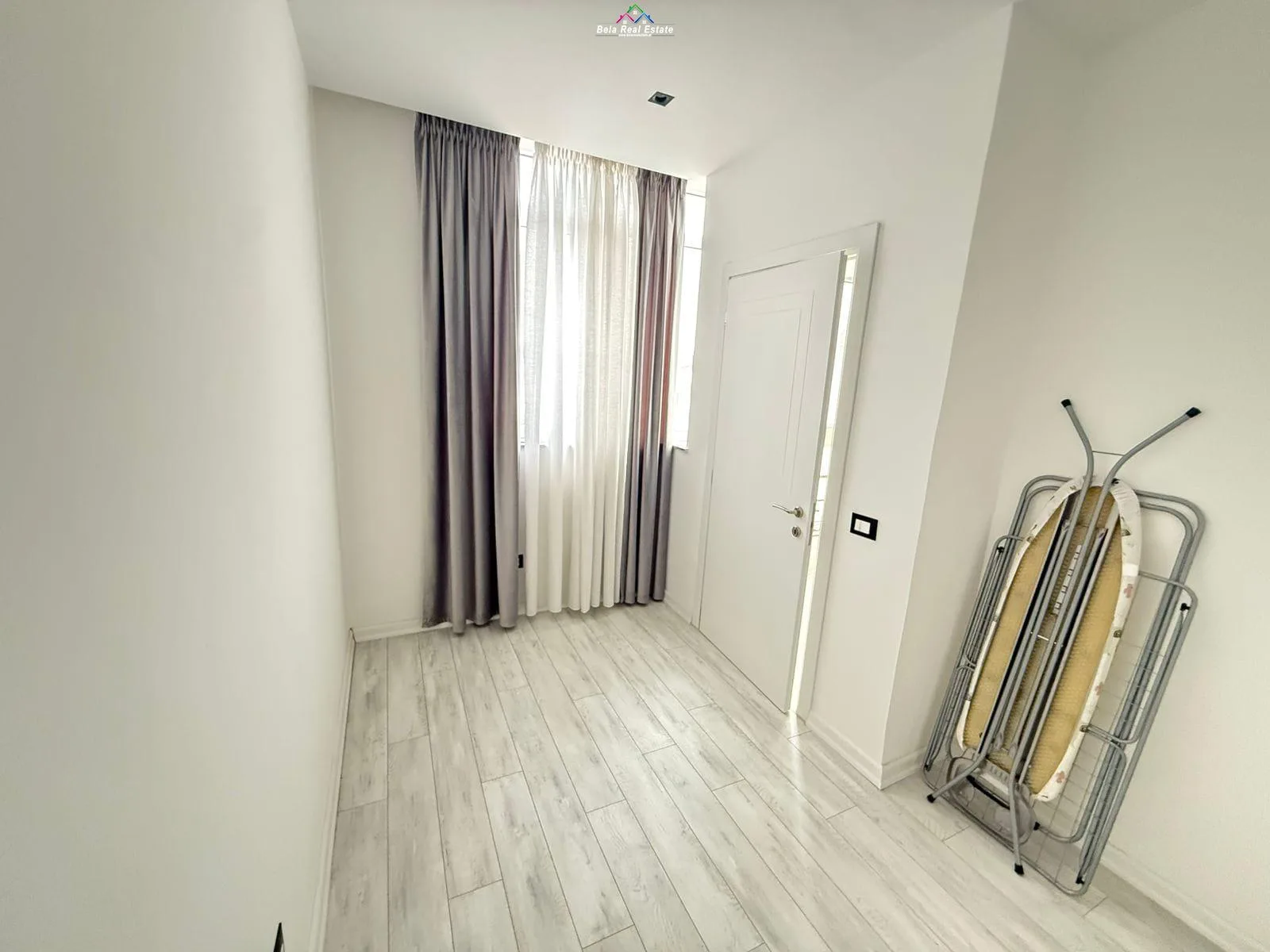Apartament Me Qera 3+1+2 Tek Kompleksi Delijorgji (ID B230184) Tirane