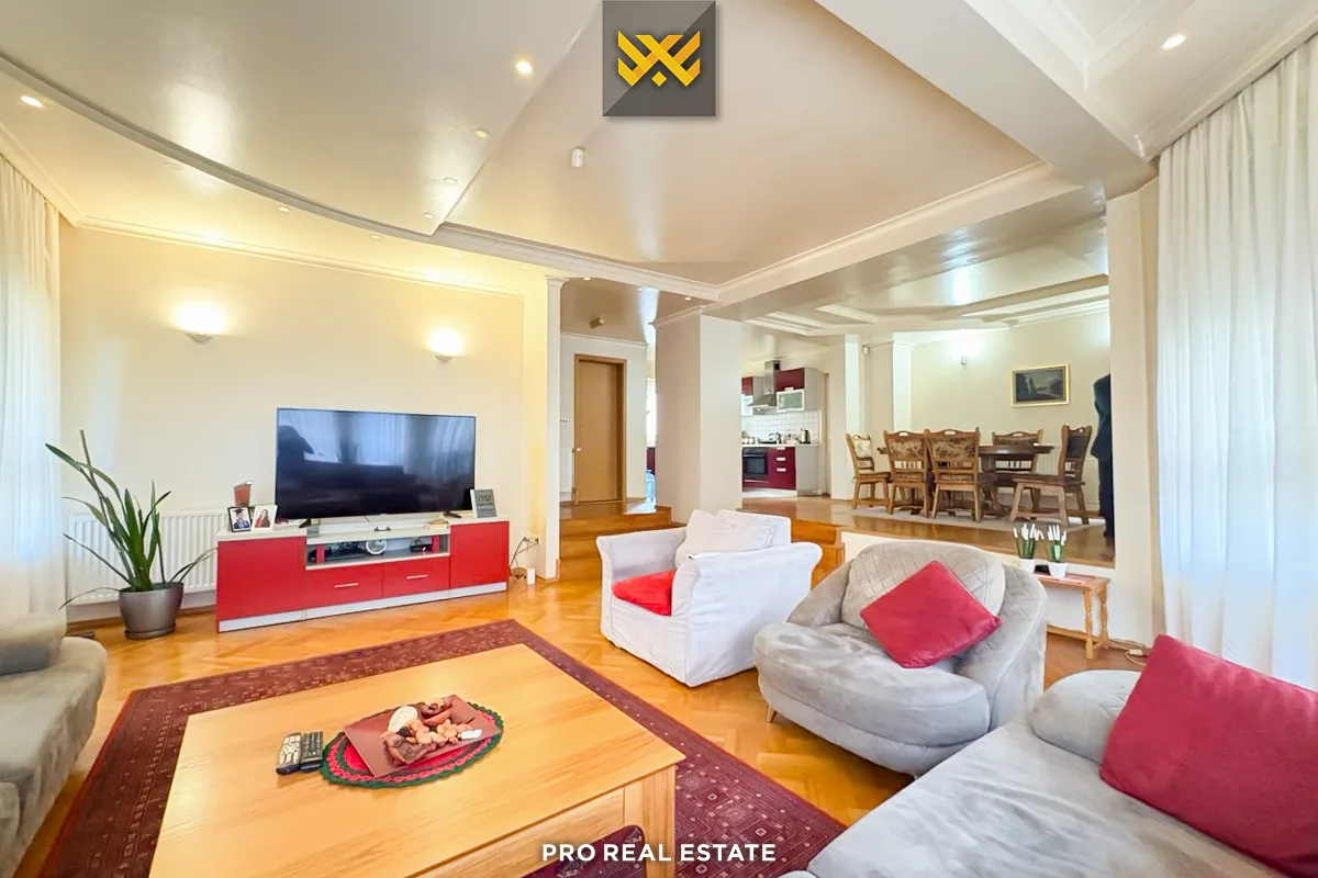 Shtëpi 290m² me #QIRA te Mati 1