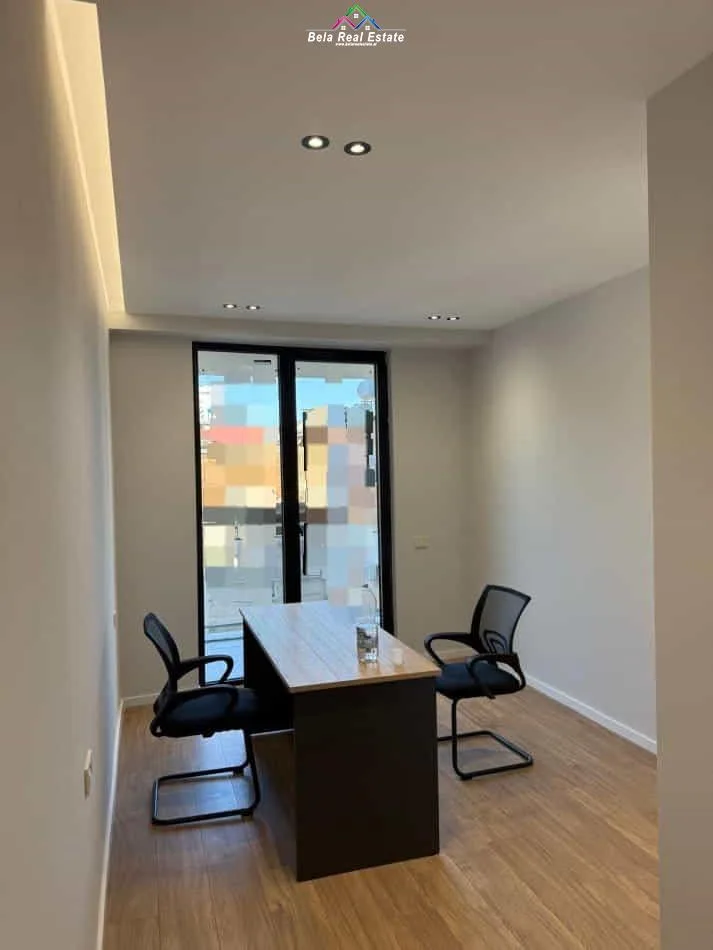 Zyre me Qera Tek Mine Peza (ID BZ2750) Tirane
