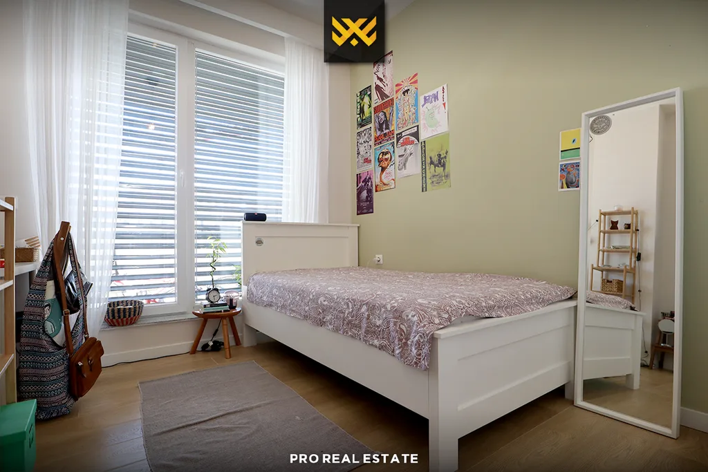 Banesë / Penthouse 115m² + 167m² me #QIRA në Rrugën C